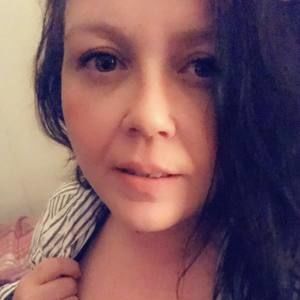 Meet your Posher, Jennette